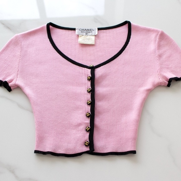 Iconic Chanel Vintage 1995 Pink 95P CropCardigan - Picture 4 of 11